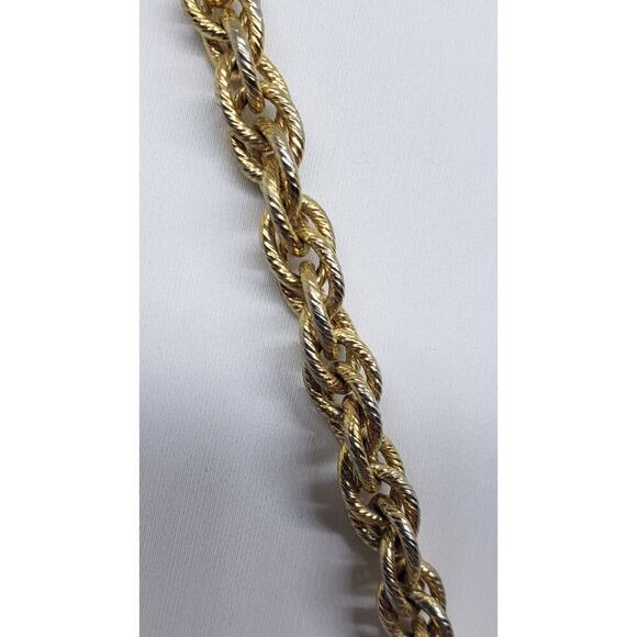 Vintage Locket Pendant Easter Egg 1968 Stash Perfume Opens Gold Plated Avon - Picture 5 of 10